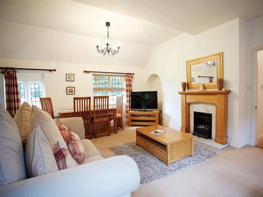 Woodhall Manor Shottisham 外观 照片